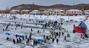 百家乐：庄闲比例在 10 万局中的偏离度。（百家乐：十万局样本下庄闲比例偏差分析）